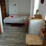 Míves 3*