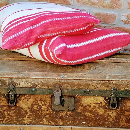 ゲストハウス Mives Vendeghaz 3*