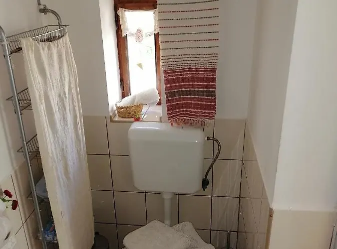 Mives Vendeghaz Πανσιόν 3*