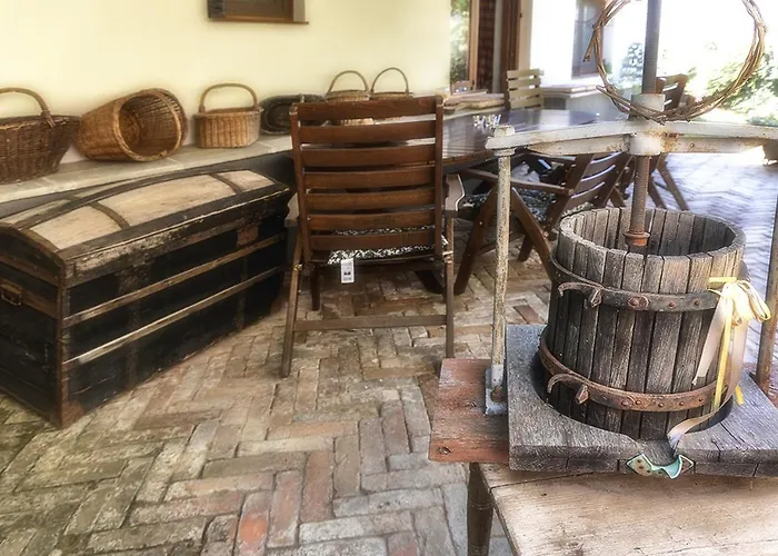 Mives Vendeghaz Πανσιόν
